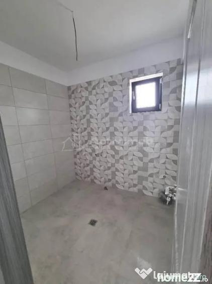 Casă cu 4 camere cu Teren 200 Mp în Prelungirea Ghencea