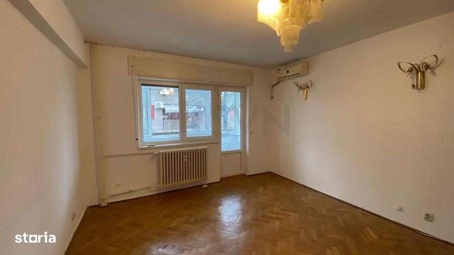 Apartament cu 2 camere semidecomandat în Grivița