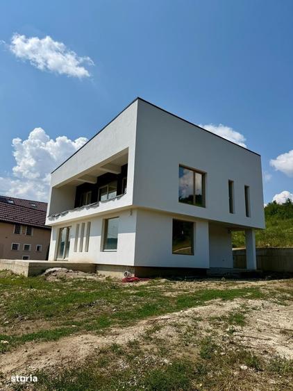 Casa noua Corunca P+E, str Rasaritului - 1
