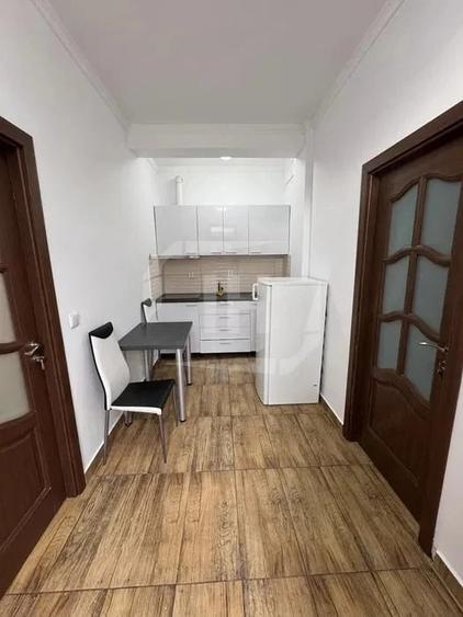 Garsonieră semidecomandată în Dâmbul Rotund