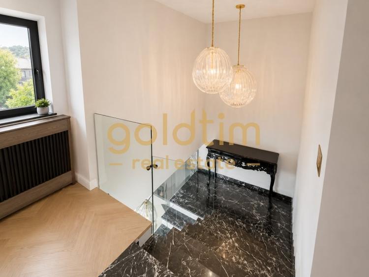 Duplex cu 4 camere cu Canalizare în Pipera