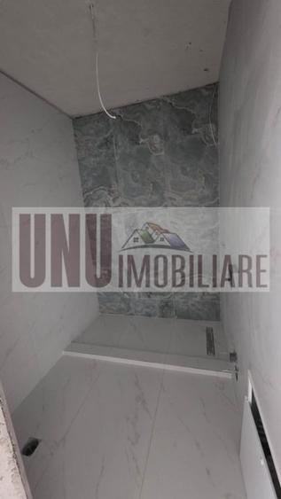Casă individuală cu 5 camere cu Teren 700 Mp în Bucium
