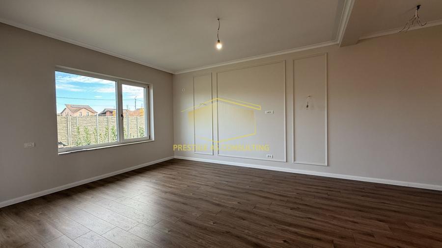 Duplex cu 3 camere cu Canalizare în Moșnița Nouă