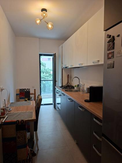 Inchiriere 3 camere -parcare inclusa -ela cotroceni- - 3