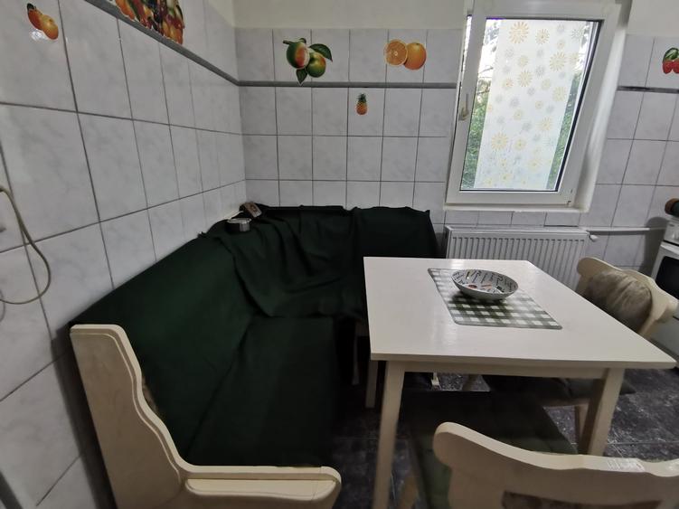 Garsonieră decomandată în Lujerului