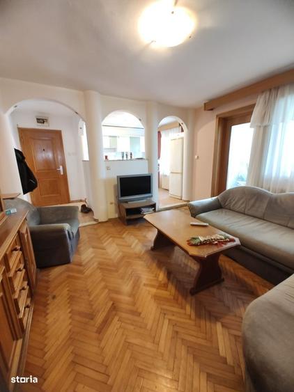 Apartament cu 3 camere în ITM