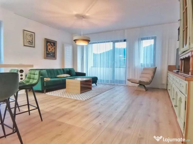 Apartament cu 2 camere decomandat în Noua