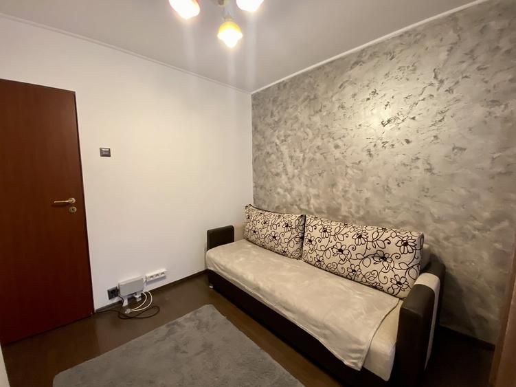 Apartament cu 4 camere semidecomandat, mobilat în Drumul Taberei