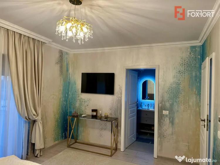 Casă cu 5 camere cu Teren 330 Mp în Dumbrăvița
