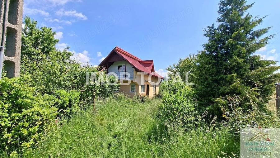 Casă cu 1 camere cu Teren 1244 Mp în Valea Mare