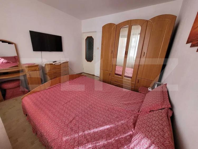 Apartament cu 2 camere decomandat, mobilat în Tudor