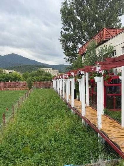 Spațiu comercial, de 1,800 mp, în Astra