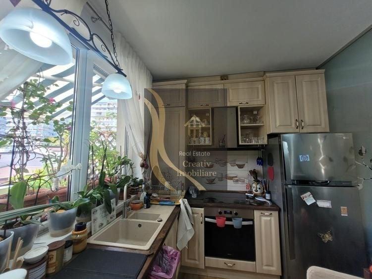 Apartament cu 2 camere semidecomandat în Dristor