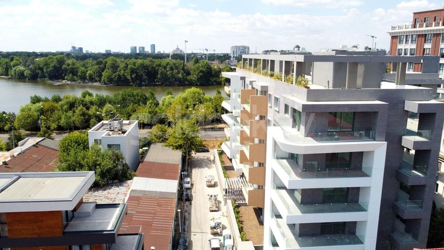 Apartament cu 4 camere decomandat în Floreasca — fotografia 1