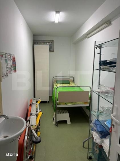 Spațiu comercial, de 369 mp, în Policlinica