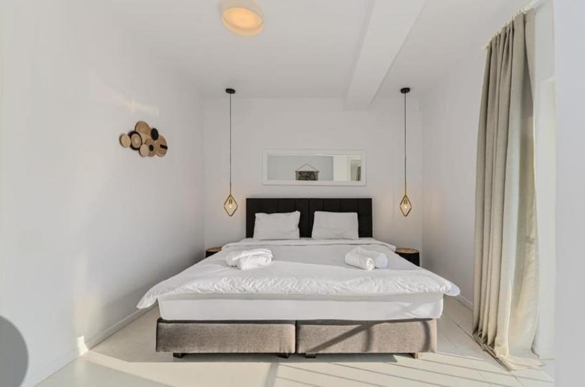 Apartament cu 2 camere decomandat în Centrul Istoric