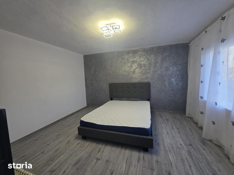 Casă cu 2 camere cu Teren 1300 Mp în Davidești