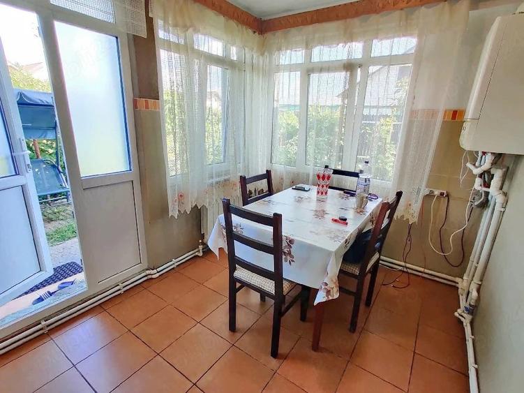 Casă cu Teren 800 Mp în Costi