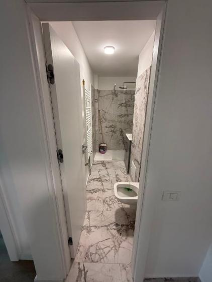 Apartament cu 3 camere decomandat în Nord-Est