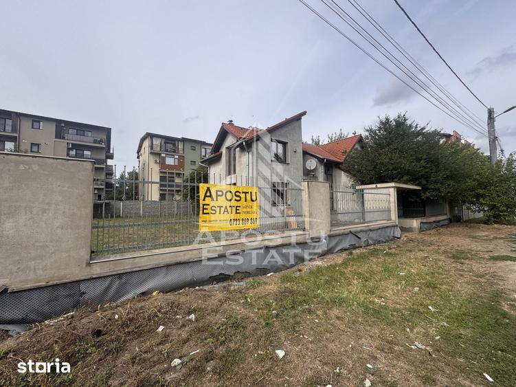 Casă cu 6 camere cu Teren 1034 Mp în Girocului