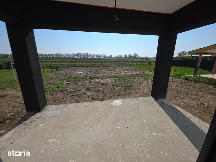 Casă cu 3 camere cu Teren 325 Mp în Central