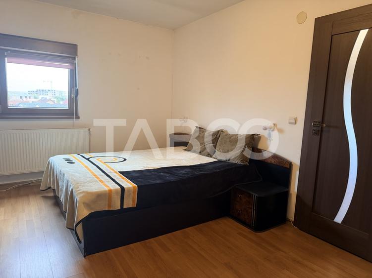 Apartament cu 2 camere semidecomandat, mobilat în Șelimbăr
