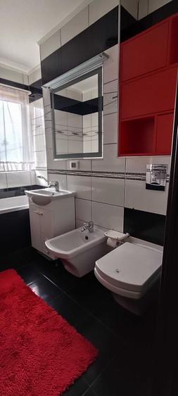 Apartament cu 2 camere nedecomandat în Central