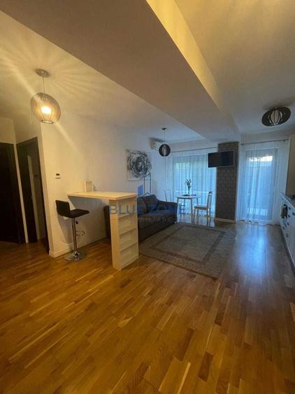 Apartament cu 2 camere semidecomandat, mobilat în Domenii