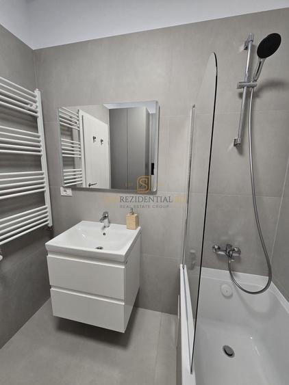 Apartament cu 2 camere decomandat, mobilat în Apărătorii Patriei