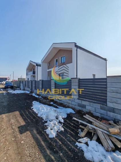 Casă individuală cu 5 camere cu Canalizare în Vidra
