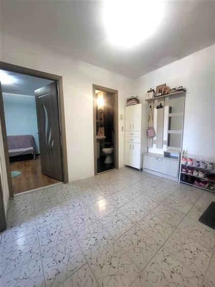 Apartament cu 2 camere decomandat în Autogară