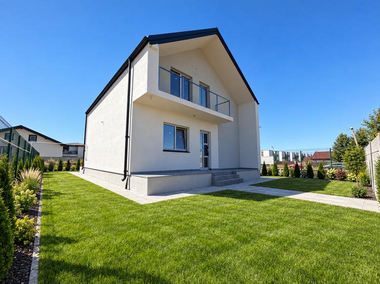 Casă de vânzare nouă individuală, 4 camere, 3 băi - 400 mp – Berceni - La cheie - 1