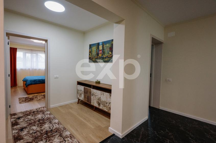 Casă individuală cu 4 camere cu Canalizare în Smeura