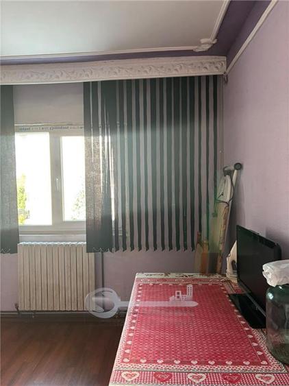 Apartament cu 4 camere decomandat în Lunca Cetățuii