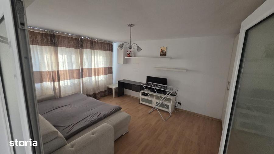 Garsonieră decomandată în Păcurari