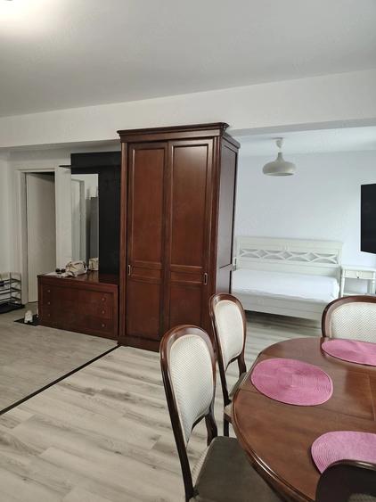 Garsonieră decomandată în Moara de Vânt