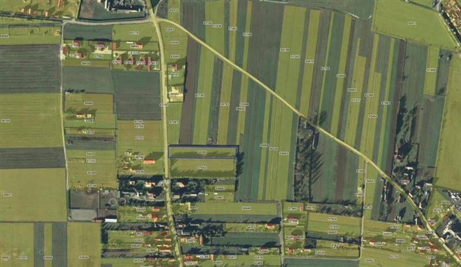 Teren Construcții intravilan de 3282 mp, în Nord