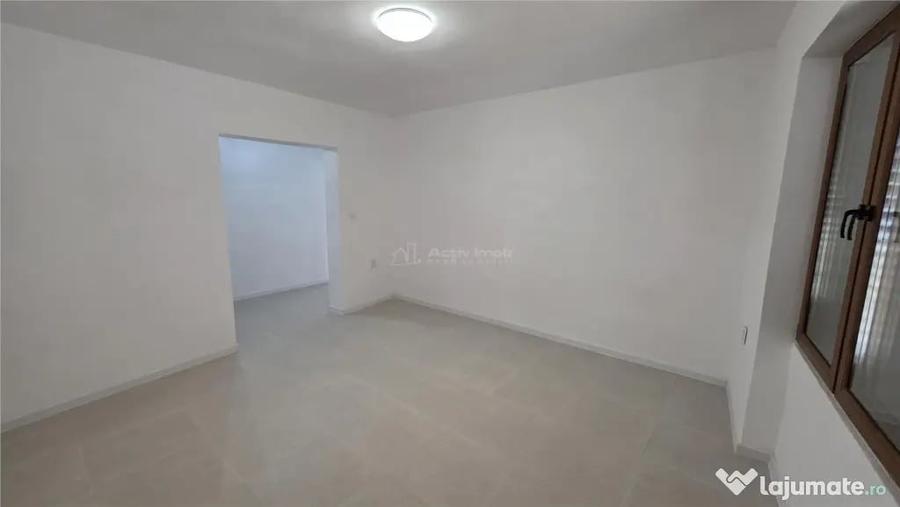 Spațiu comercial, de 130 mp, în Răcășdia