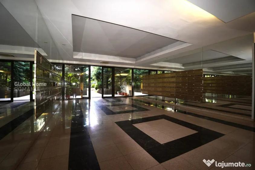 Apartament cu 3 camere semidecomandat în Herăstrău
