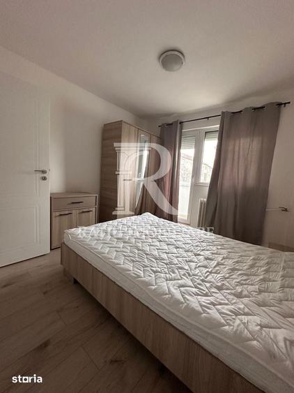 Apartament cu 3 camere în Orașul Nou