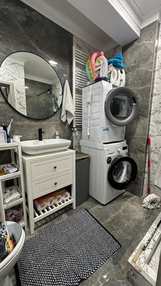 Apartament cu 2 camere decomandat, mobilat în Mamaia-Sat