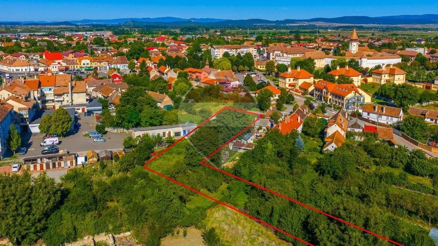 Teren Construcții intravilan de 1840 mp, în Prejmer