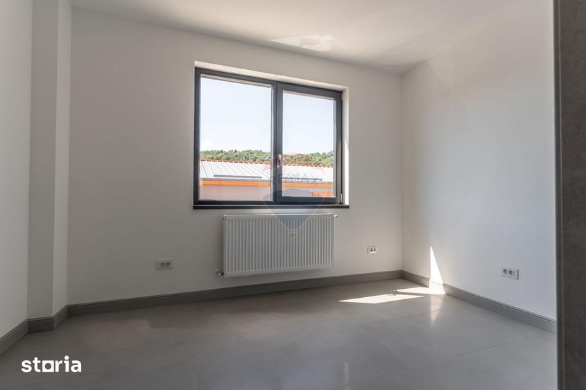 Spațiu comercial, de 600 mp, în Zona industrială