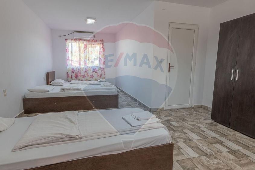 Hotel de vanzare la cateva minute de Podul Mogosoaia –Cu 40 de camere - 59