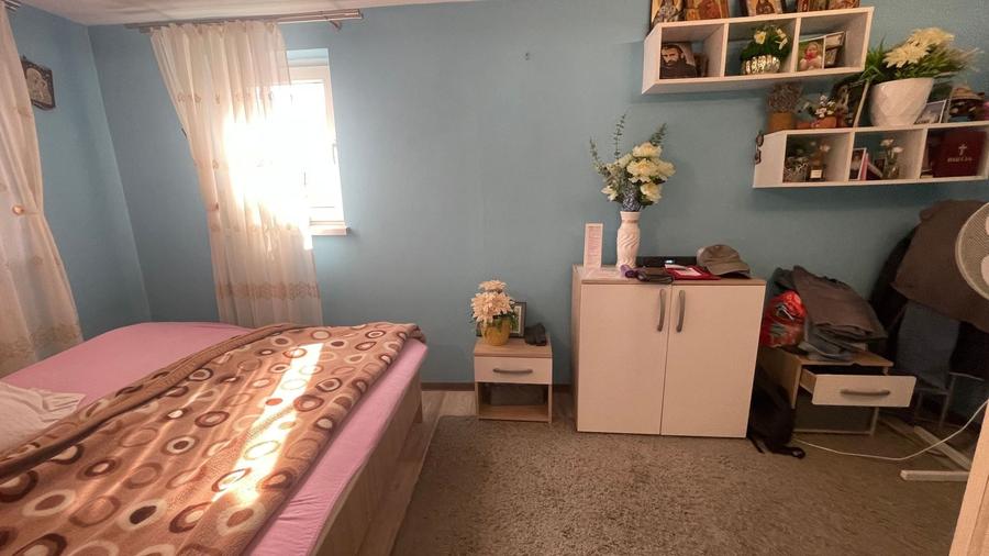 Casă individuală cu 4 camere cu Canalizare în Bogdăneștilor