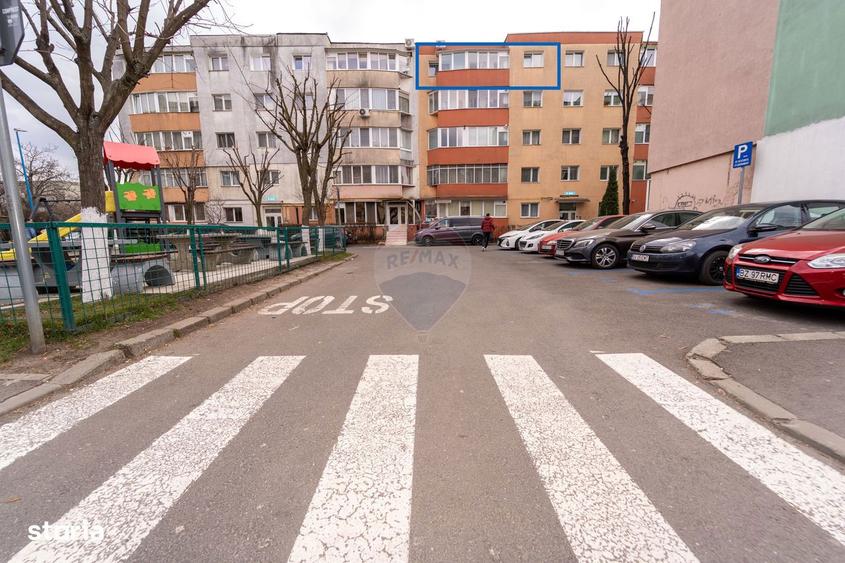 Apartament cu 2 camere decomandat, mobilat în Bartolomeu