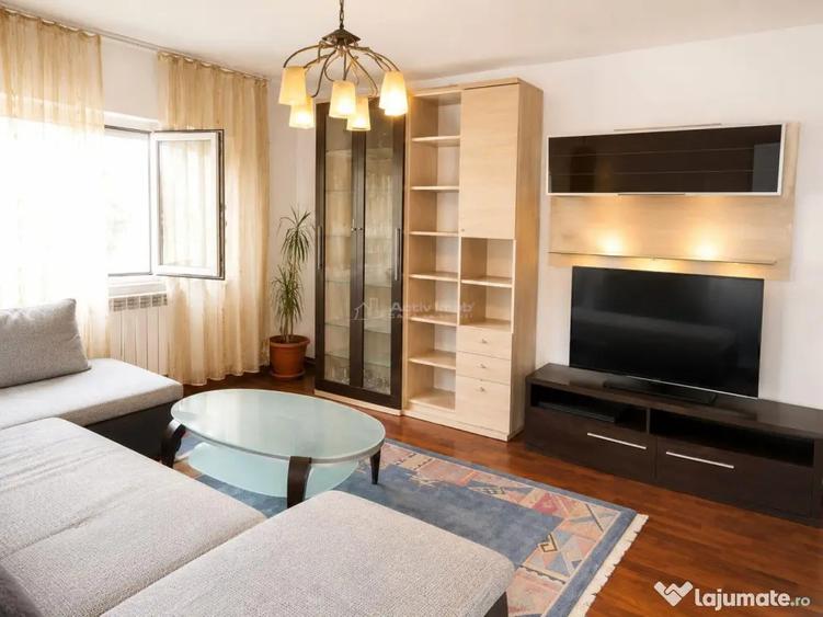 Apartament cu 4 camere decomandat în Ultracentral