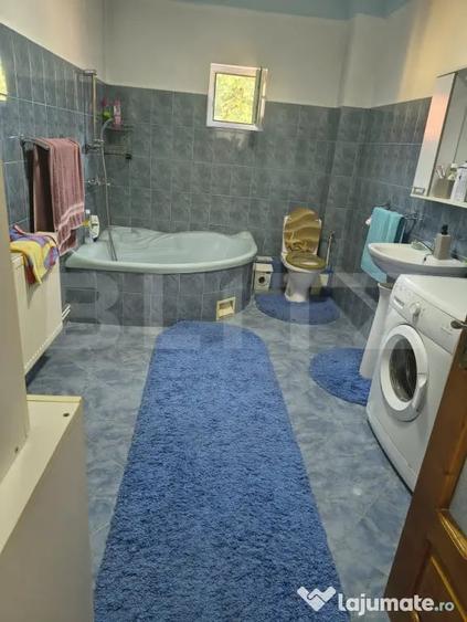 Casă cu 2 camere cu Teren 1325 Mp în Central