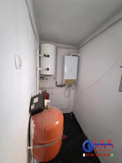 Casă cu 6 camere cu Teren 350 Mp în Babadag