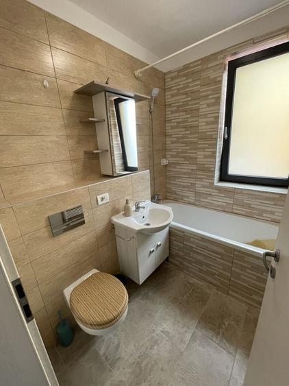 Apartament cu 2 camere semidecomandat, mobilat în Braytim
